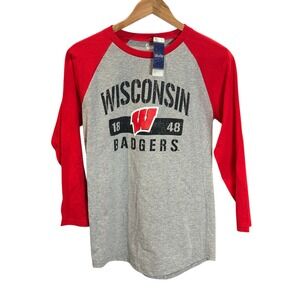 NWT Wisconsin Badgers Raglan Baseball Tee Shirt Gray Red College Fan Size M
